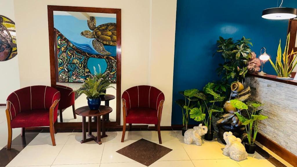 Victoria Palms Hotel Suva Exterior photo